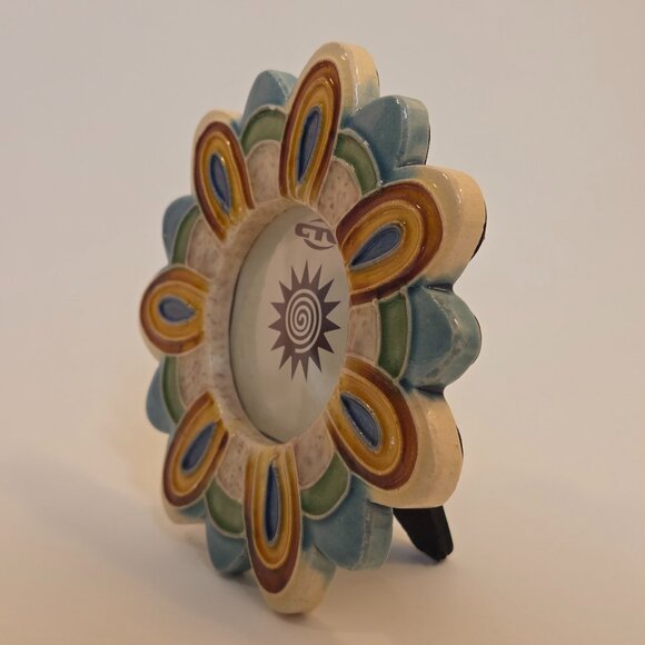 CTG Ceramic Flower Photo Frame – 2x2 in, New - Picture 2 of 4